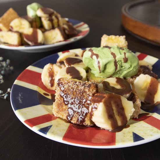 Cubed honey toast