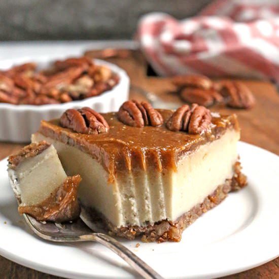 Paleo Vegan Caramel Cheesecake