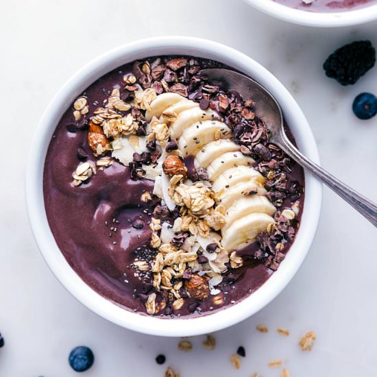 Acai Bowl with Almond Butter