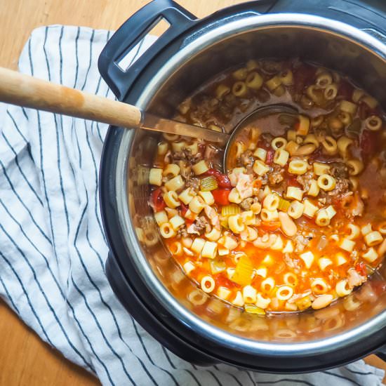 Instant Pot Pasta e Fagioli