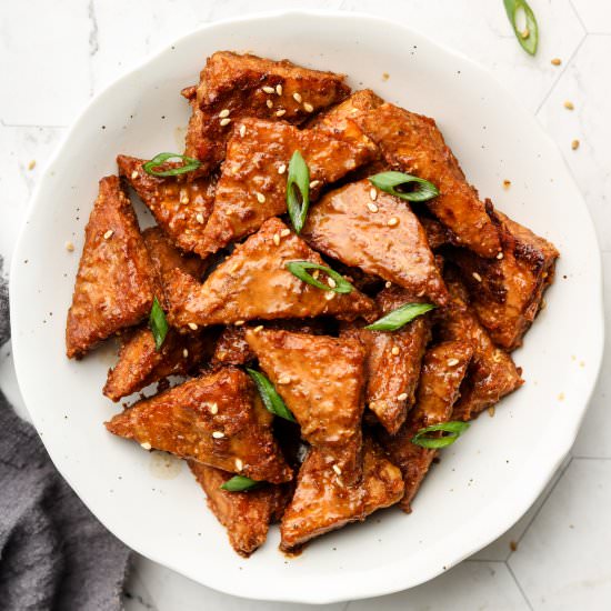 marinated hoisin peanut tempeh