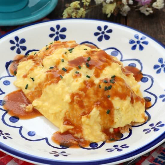 OMURICE (JAPANESE RICE OMELETTE)