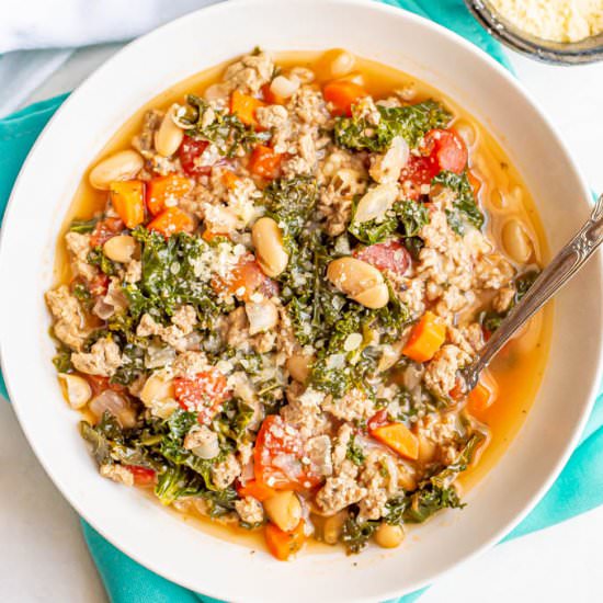 Turkey white bean soup with kale