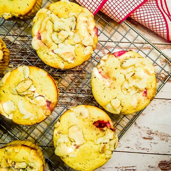 Strawberry & Cream Muffins