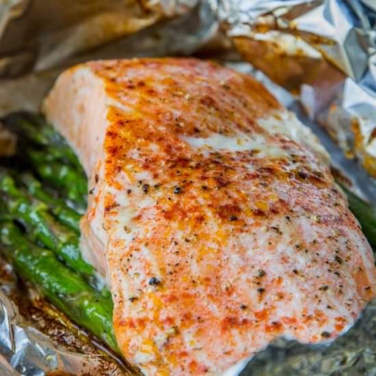 Salmon Asparagus Foil Packets