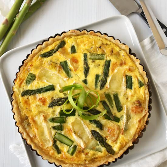 Asparagus, Leek and Brie Quiche
