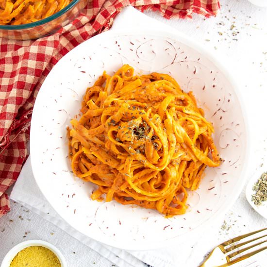 Vegan Roasted Red Pepper Pasta