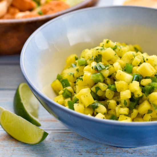 Homemade Pineapple Salsa Fresca