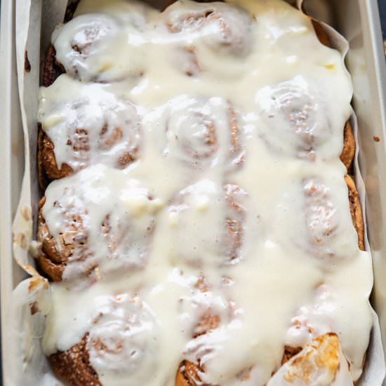 Cinnabon Style Cinnamon Rolls