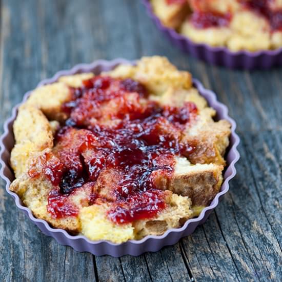 Strawberry jam cake