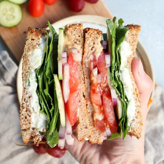 greek salad sandwich