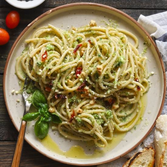 Broccoli Pesto Pasta