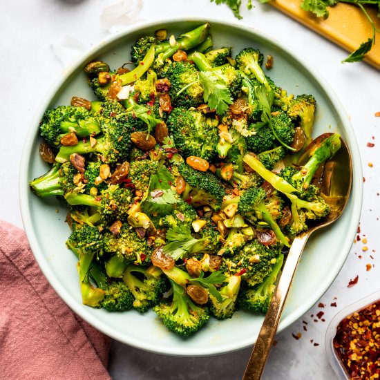Easy Broccoli Raisin Salad