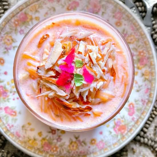 Gulabi Seviyan Kheer