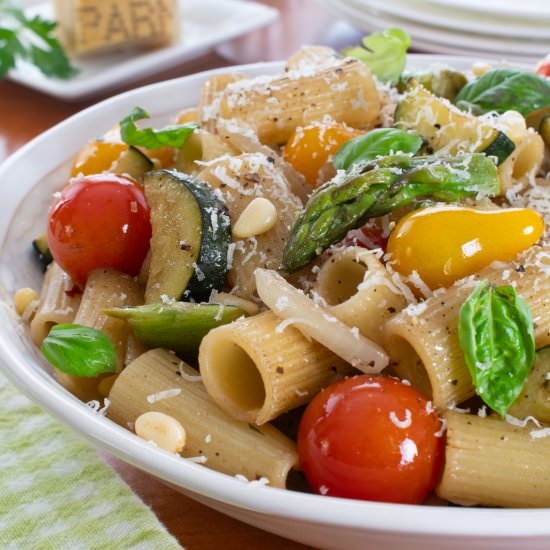 Rigatoni with Zucchini, Tomatoes