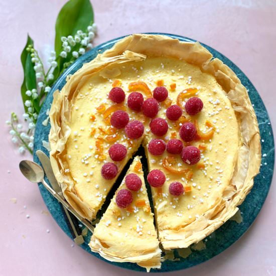 Orange cheesecake with filo pastry