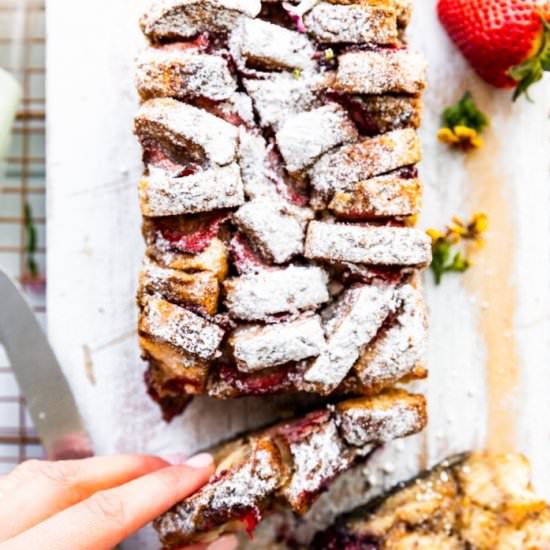 Vegan French Toast Pull Apart Bread