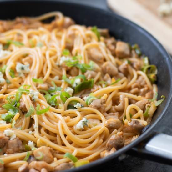 15-minute Buffalo Chicken Pasta