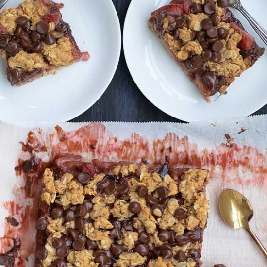 GF Strawberry Oatmeal Bars