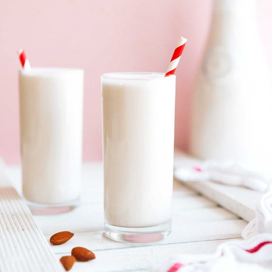 How to Make Almond Milk