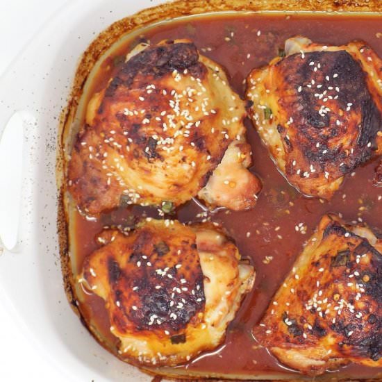 Sweet & Spicy Baked Chicken Thighs