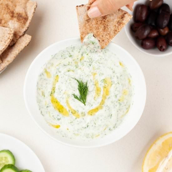 Vegan Tzatziki Sauce