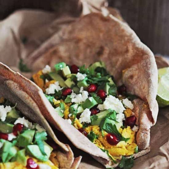 hummus tacos