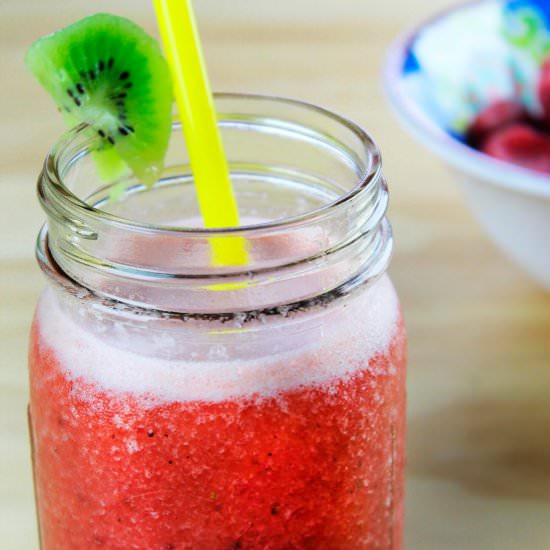 Strawberry kiwi smoothie