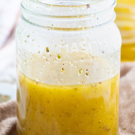 Homemade Vegan Italian Dressing