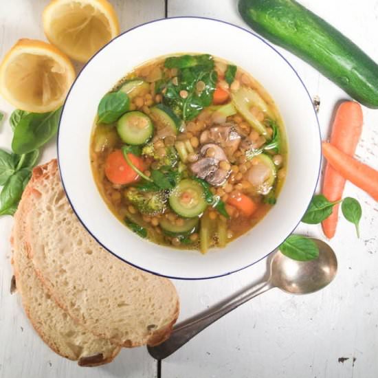 Garden fresh lentil & veggie soup