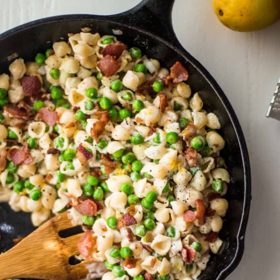 Creamy Shells with Peas and Bacon