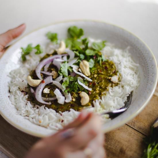 RED LENTIL, COCONUT & SPINACH DHAL