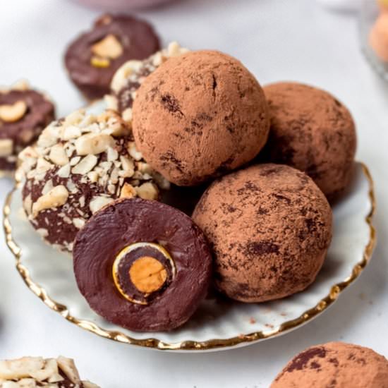 Vegan Peanut Chocolate Truffles