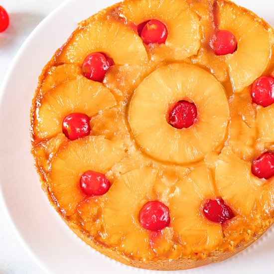 Pineapple upside-down cake