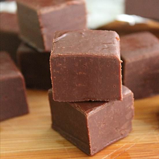 Two Ingredient Chocolate Fudge