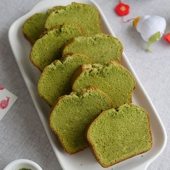 Easy Matcha Cream Cheese Pound Cake