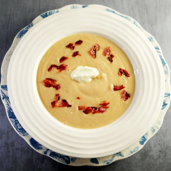 White Bean and Cauliflower Soup