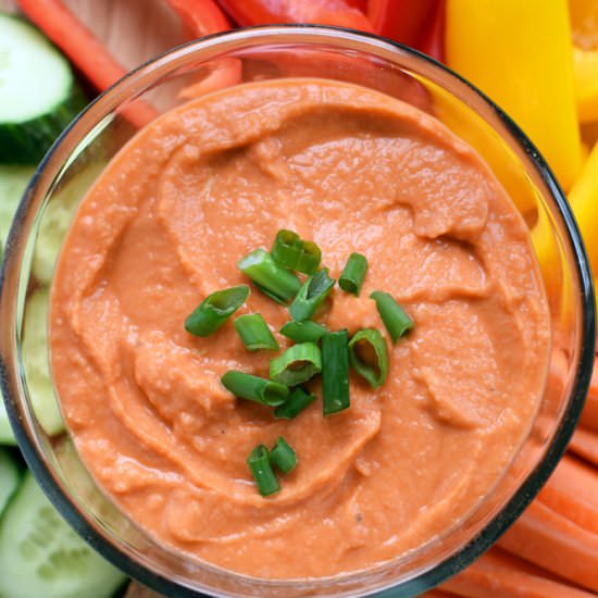 Buffalo White Bean Hummus