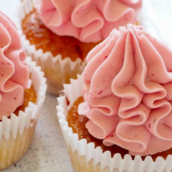 Homemade Strawberry Buttercream