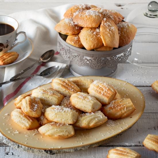 COCONUT MADELEINES