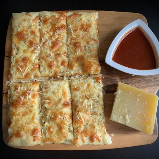 Easy Cheesy Garlic Bread
