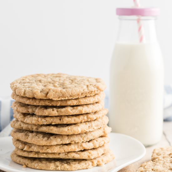 Crispy Chewy Oatmeal Cookies