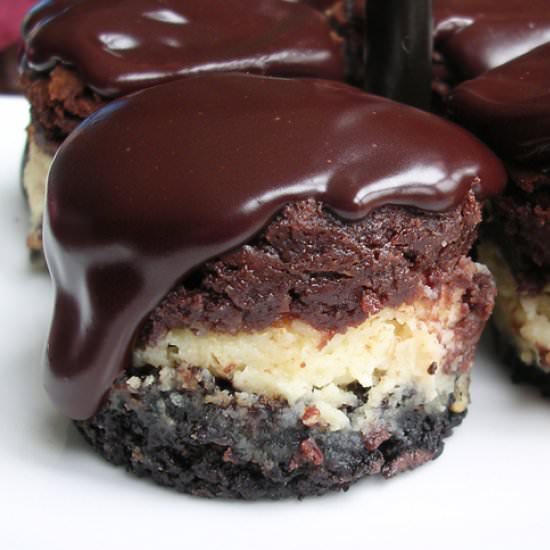 Bailey’s Mini Cheesecakes