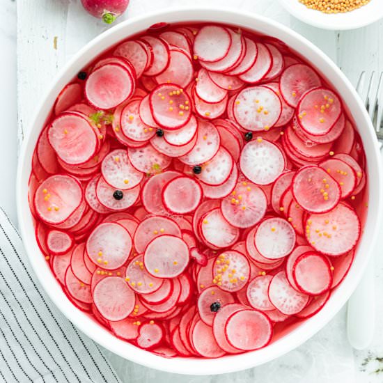 Quick Pickled Radishes