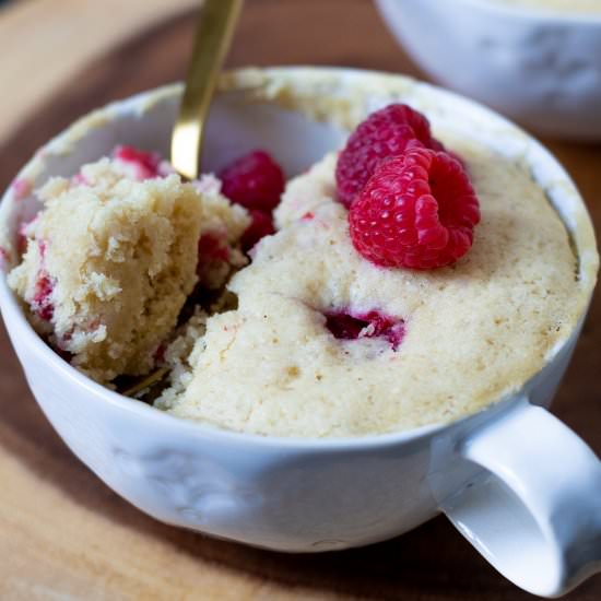 Vanilla Cake in a Mug