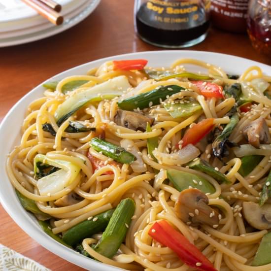 Sesame Noodles with Roasted Veggies