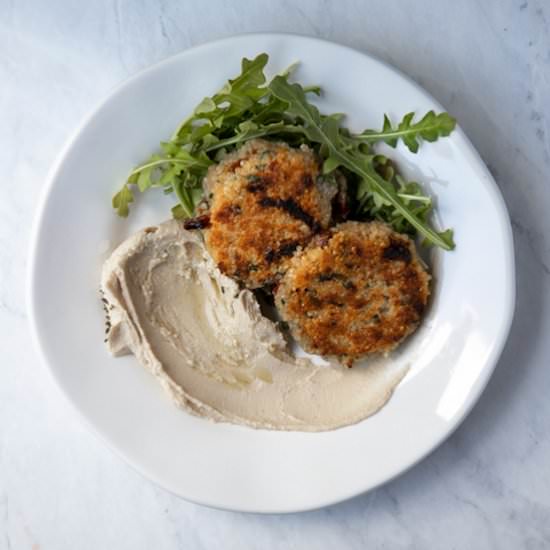 Sundried Tomato Basil Quinoa Patty