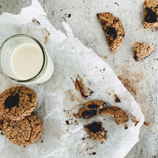 Vegan Chocolate Chip Cookies