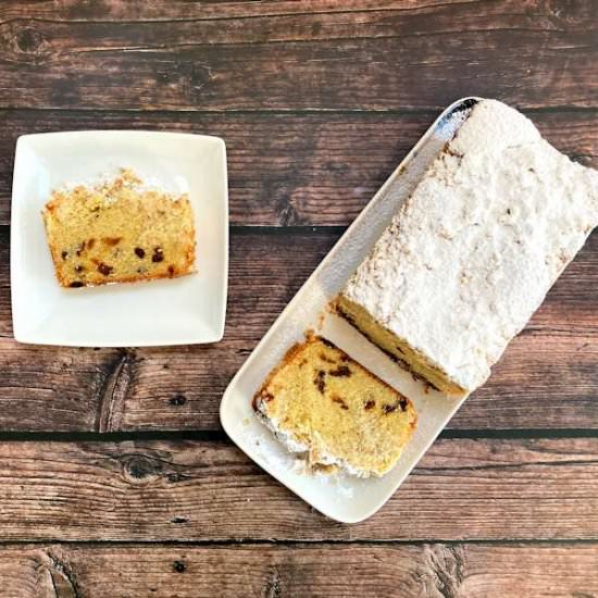 apricot crumble loaf cake