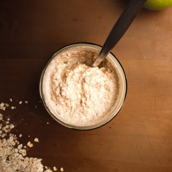 Apple Pie Overnight Oats